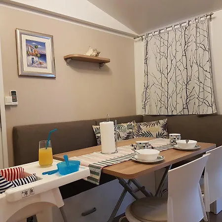 Üdülőpark Mobile Homes G&k Holiday Biograd na Moru